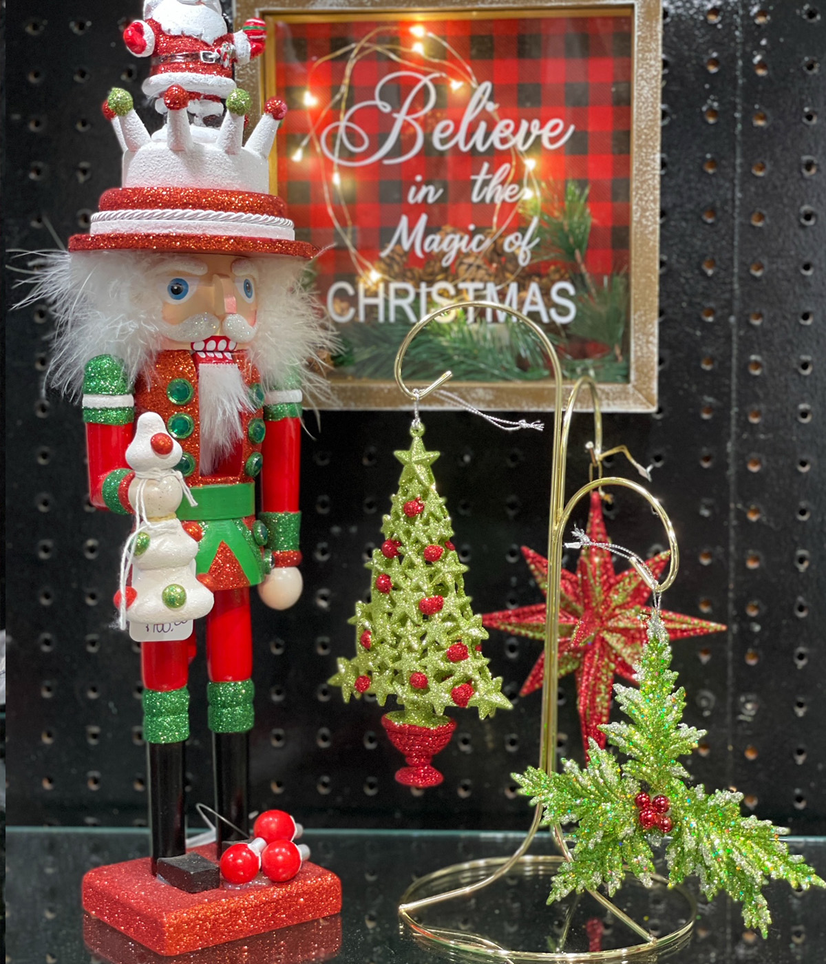 Christmas tree, nutcracker traditional oraments