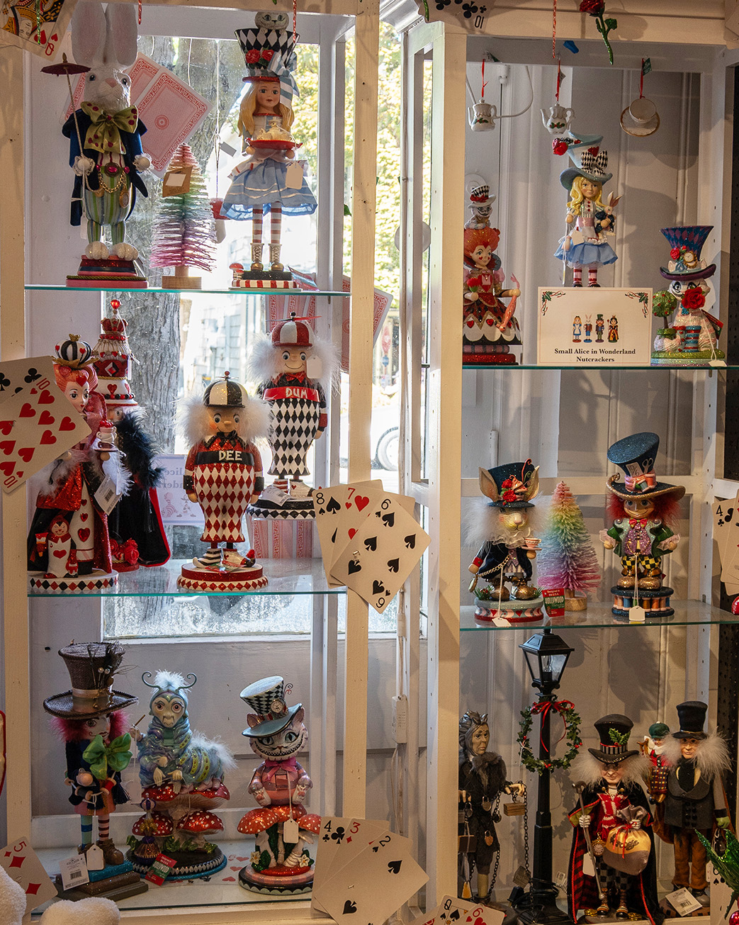 NutCrackers