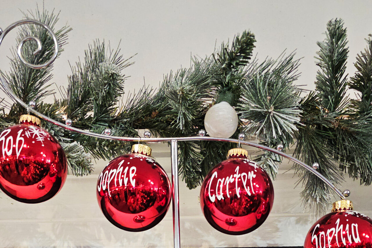 Red Glass Name balls